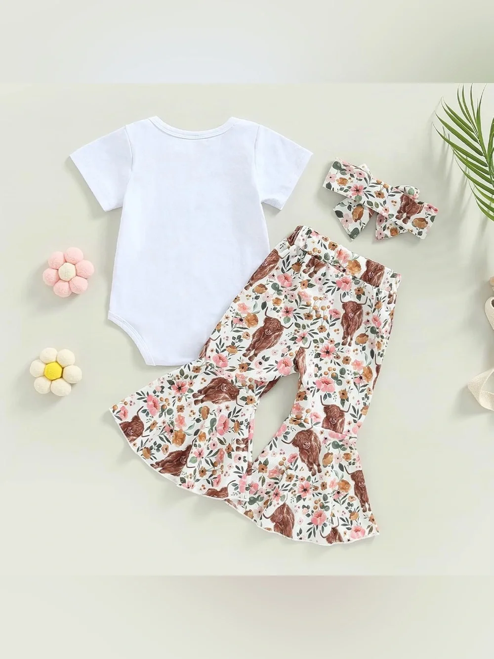 12-18🤠3pc Western Cowgirl Outfit White Bodysuit & Highland Cow Floral Flare Pant